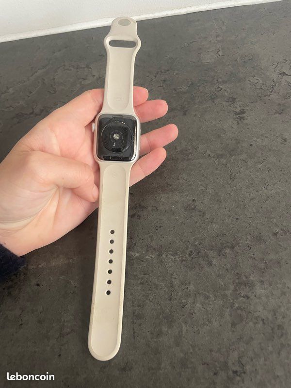 Apple Watch SE cassée (image 2)