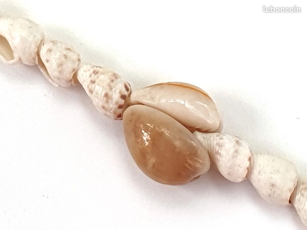 Collier Long Coquillages Naturels Du Pacifique - Style Années 70 Vintage - Longueur 104 Cm
