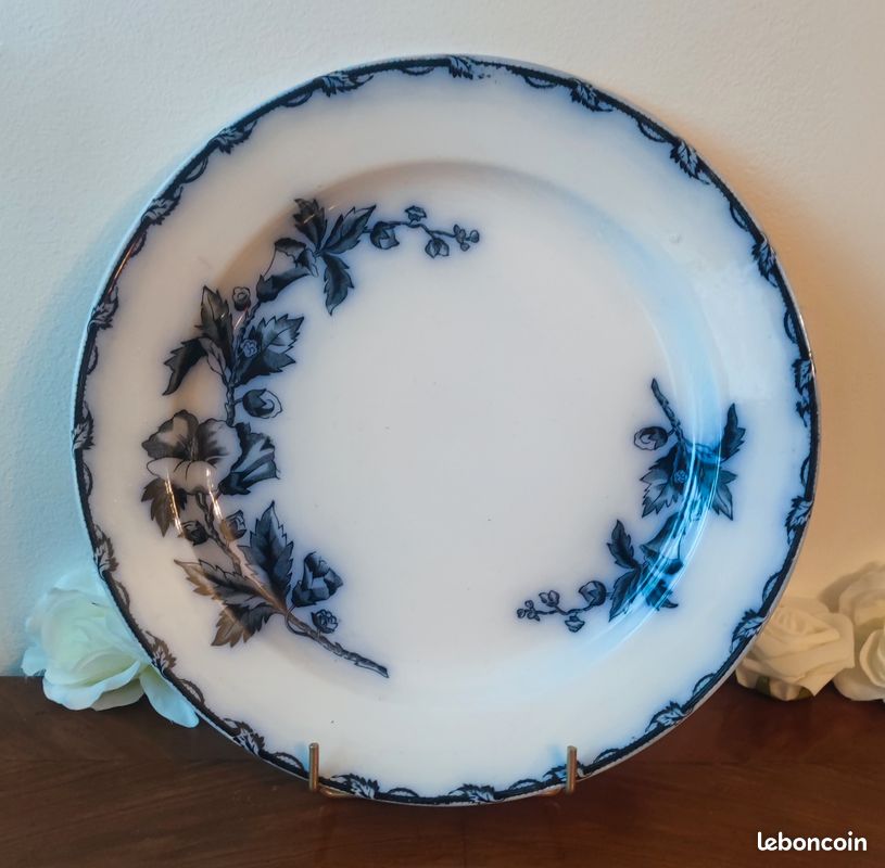 Assiette Ronde Taitù Mare – Plat De Service En Porcelaine Rouge Corail – Fabriqué En Italie