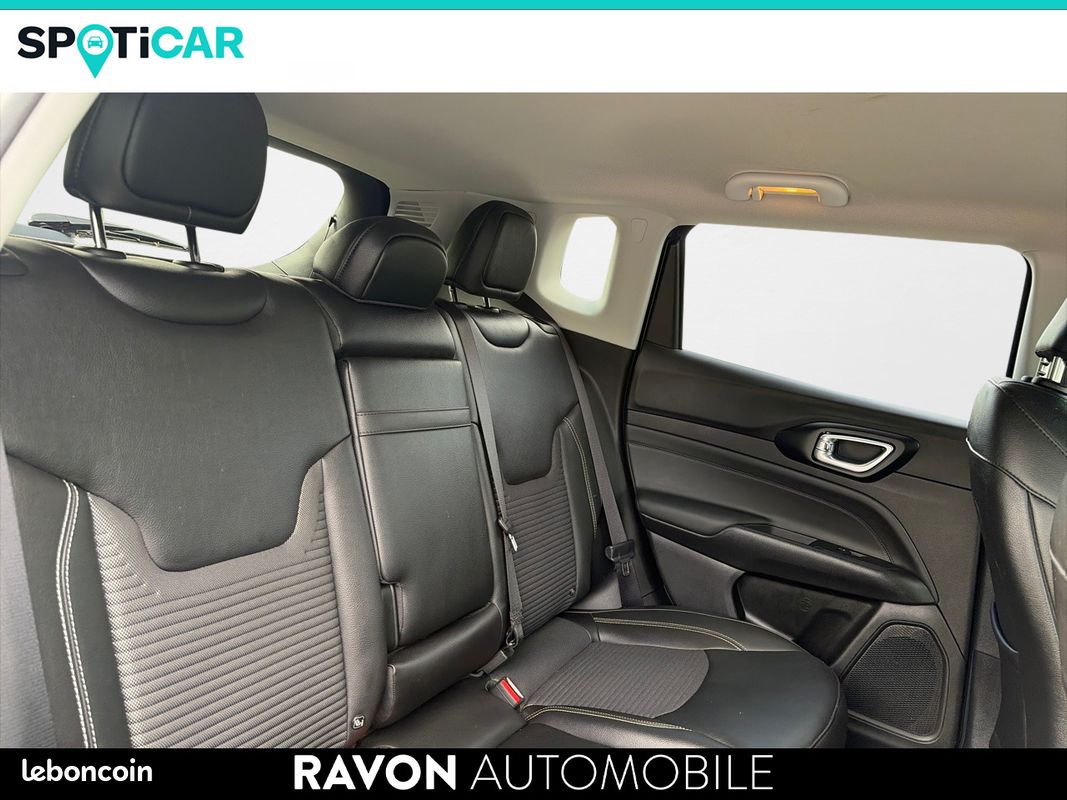 JEEP Compass 1.5 Turbo T4 130 ch e-Hybrid BVR7 Night Eagle (image 20)