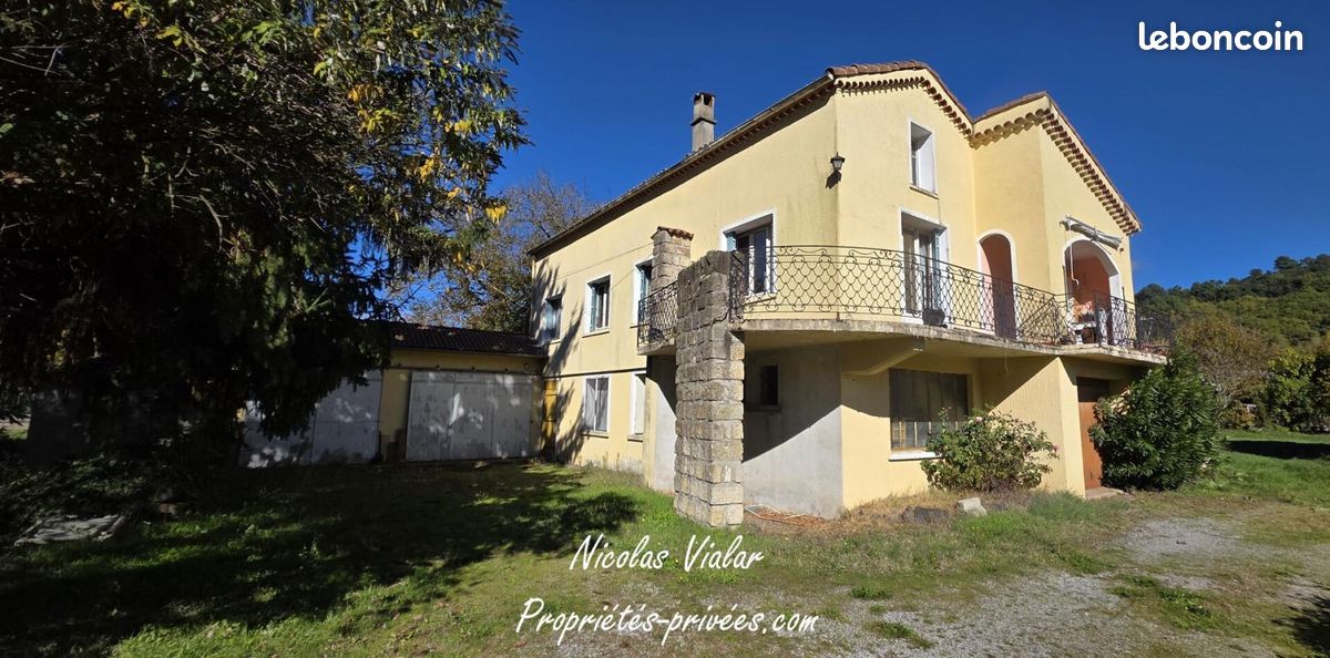 Maison 7 pièces 163 m² · à Lalevade-d'Ardèche · 163 m² · 235 000 €