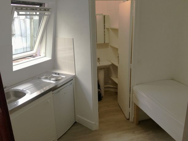 Appartement a vendre  - 1 pièce(s) - 8.07 m2 - Surfyn