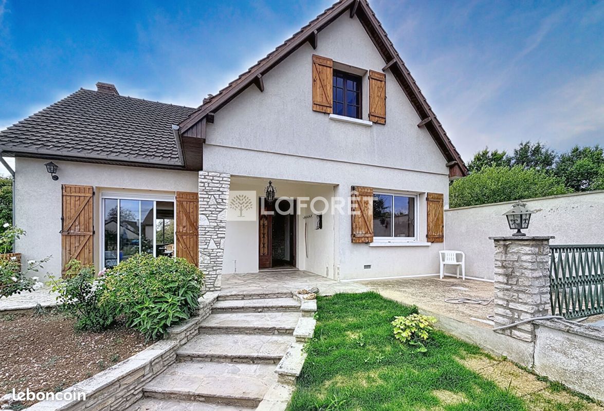 Maison 7 pièces 152 m² · à Champhol · 152 m² · 315 000 €