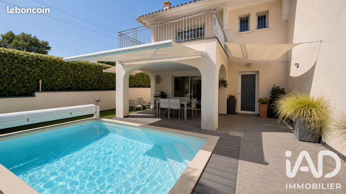 Maison 4 pièces 90 m² · à Roquebrune-sur-Argens · 90 m² · 687 000 €
