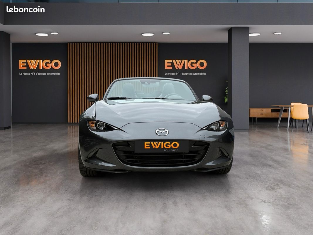 MAZDA MX5 ROADSTER 2.0 SKYACTIV-G 185 CH * CARPLAY*CAMERA DE RECUL*PACK SPORT* FULL ENTRETIEN MAZDa (image 20)
