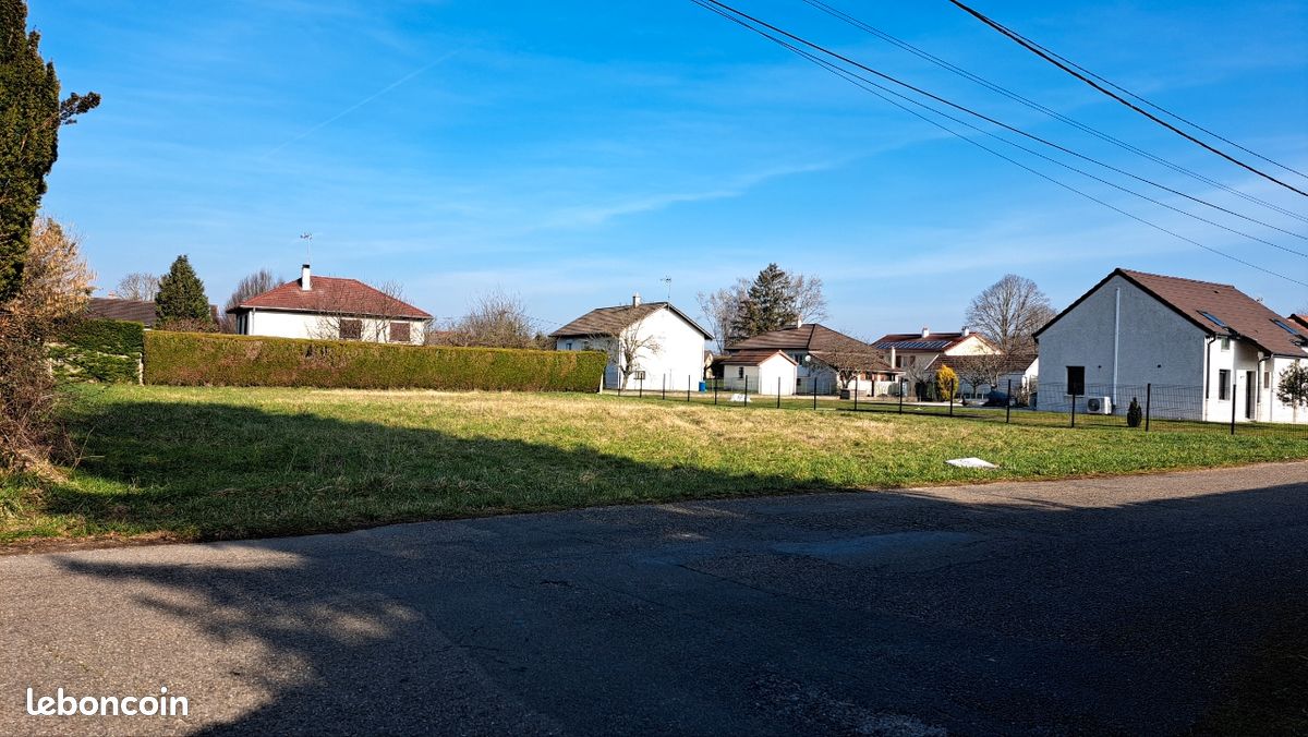 Terrain 1269m2 chaussin centre (image 2)