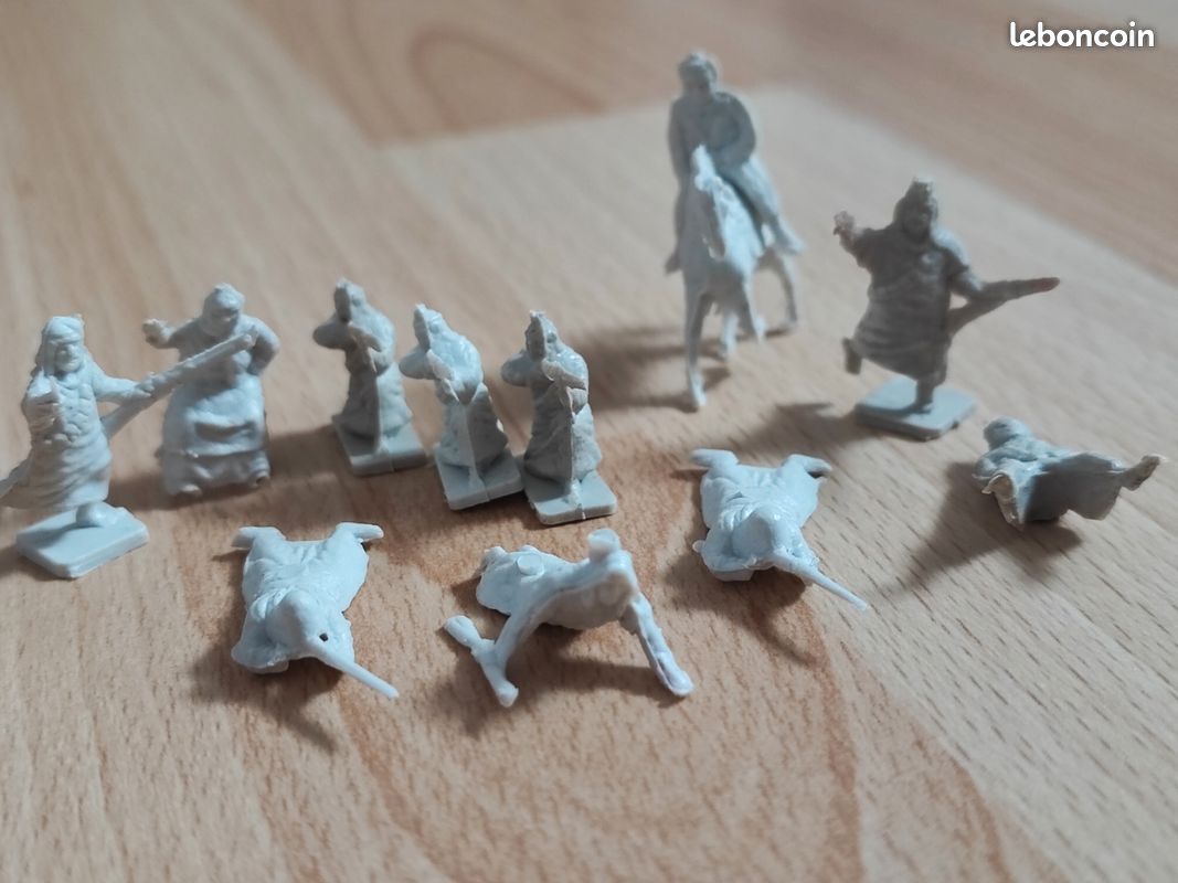11 petits soldats arabes bédouins Airfix 1/72 (image 2)