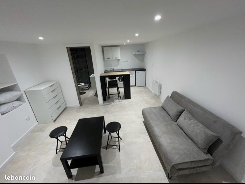 Appartement 2 pièces 25 m² · à Dijon · 25 m² · 570 €