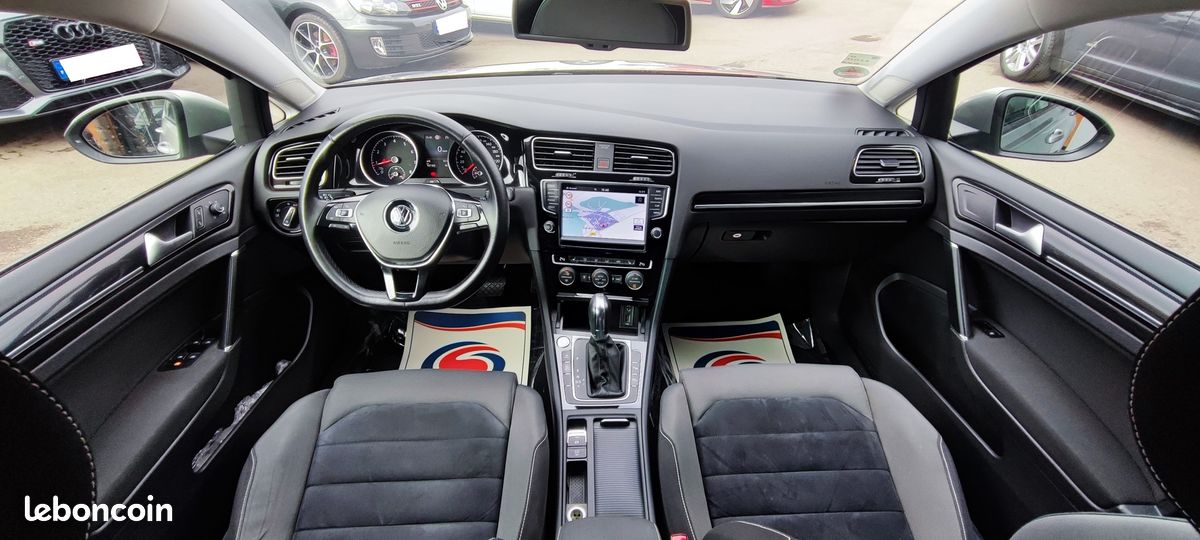 Volkswagen GOLF VII 1.4 TSI 140CH HIGHLINE DSG7*KEYLESS*LANE ASSIST*A.C.C*CAMERA*PARK ASSIST*WEBASTO (image 13)