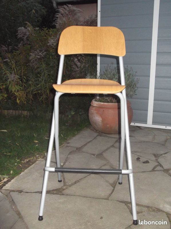 Chaise de bar (image 1)