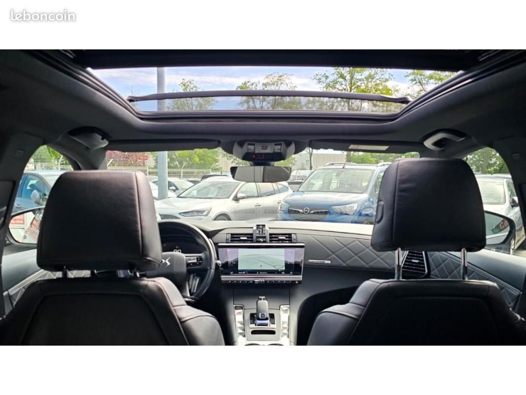 DS 7 Crossback So Chic inspiration RIVOLI Noir Basalte 1.5 BlueHDi 130cv EAT8 SURÉQUIPÉE (image 15)