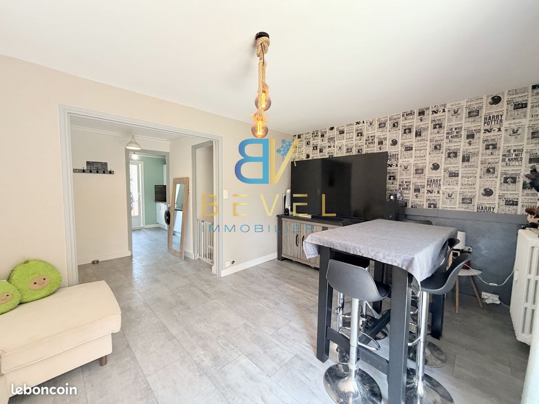 Appartement 3 pièces 62 m² · à Saint-Jean-de-Maurienne · 62 m² · 180 000 €
