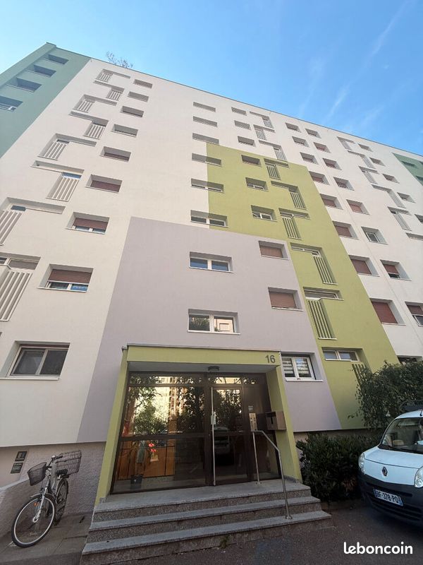 Appartement 4 pièces 90 m² · à Strasbourg · 90 m² · 1 350 €