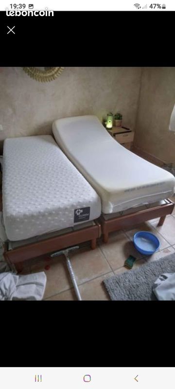 Urgent : lit medicalisé pour couple (image 1)