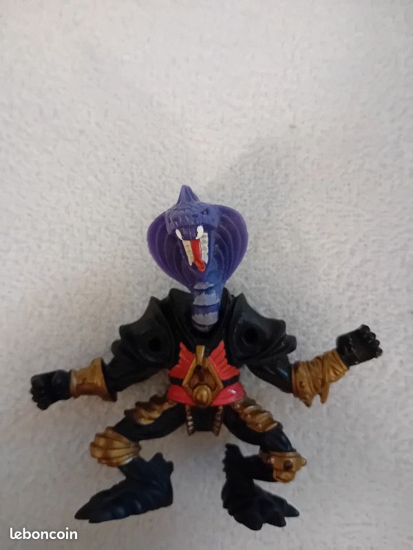 Beast Raider evil tower + figurines (image 15)