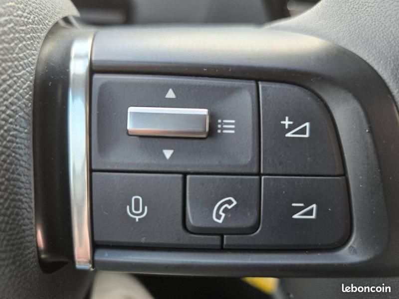 Citroen C4 PureTech 100ch S&S Feel (image 19)
