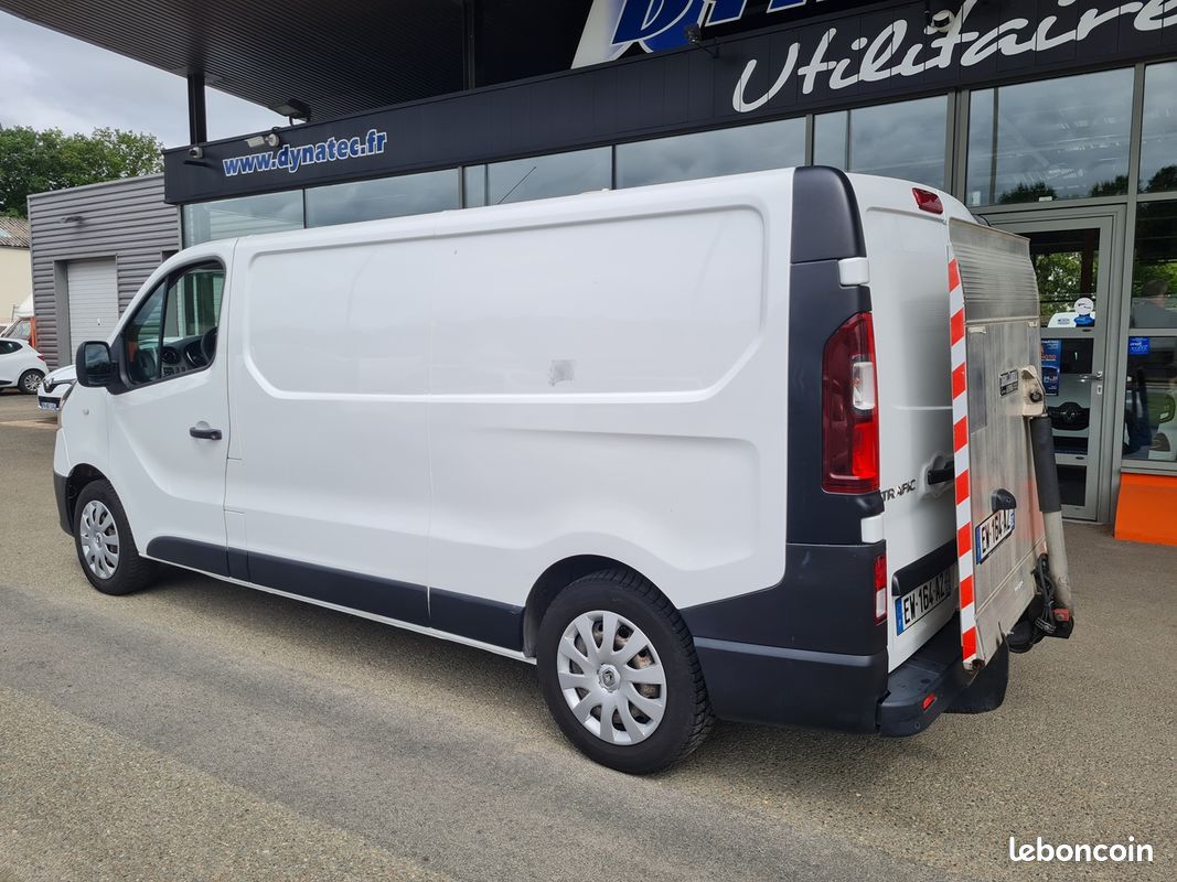 Renault TRAFIC III FG L2H1 1300 1.6 DCI 120CH GRAND CONFORT EURO6 (image 1)