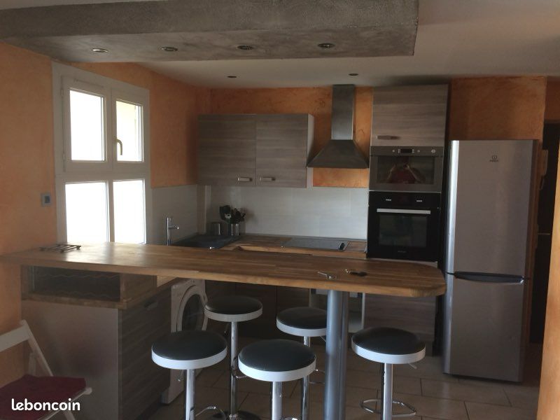Appartement 4 pièces 70 m² · à Grenoble · 70 m² · 1 050 €/mois