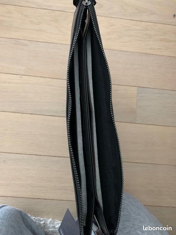 Pochette noir (image 3)