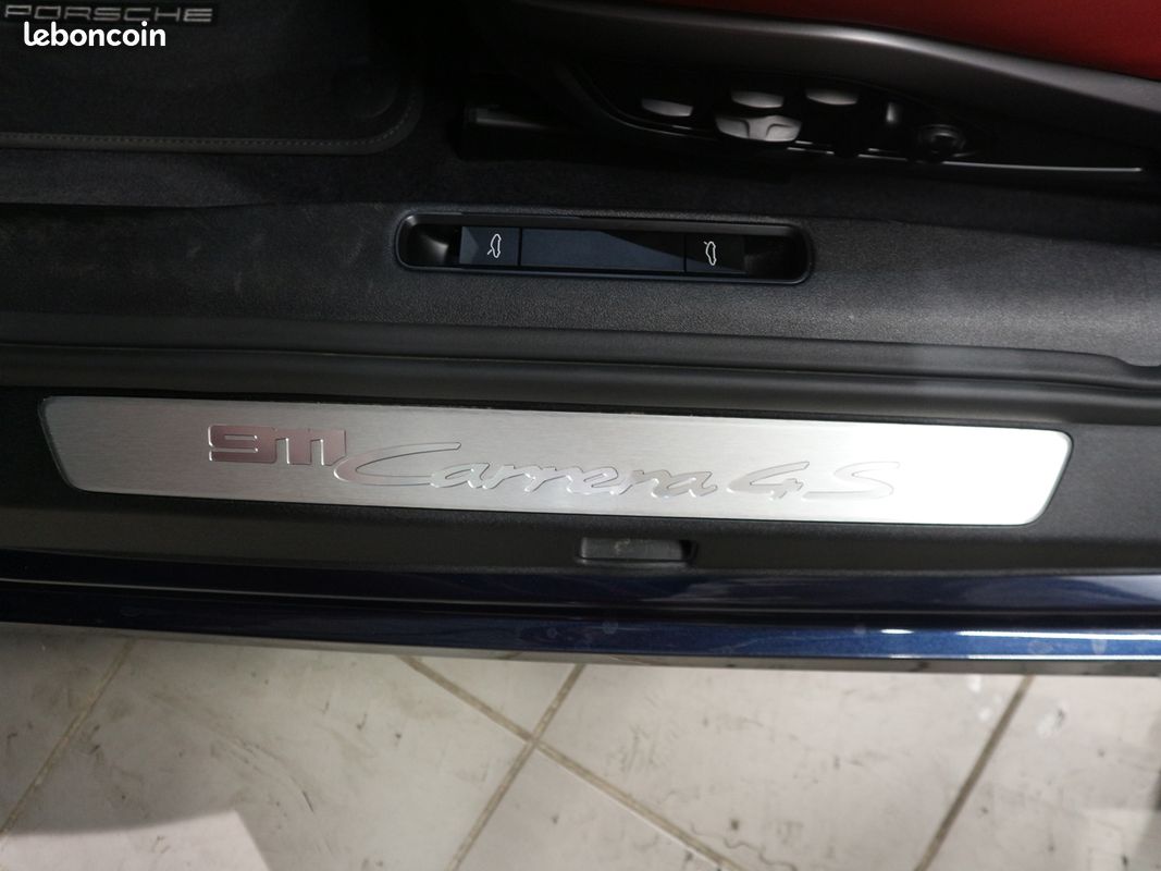 Porsche 911 COUPE (992) 3.0 450CH 4S (image 12)