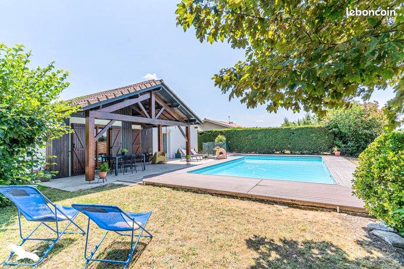 Maison 6 pièces 137 m² · à Blanquefort · 137 m² · 468 000 €