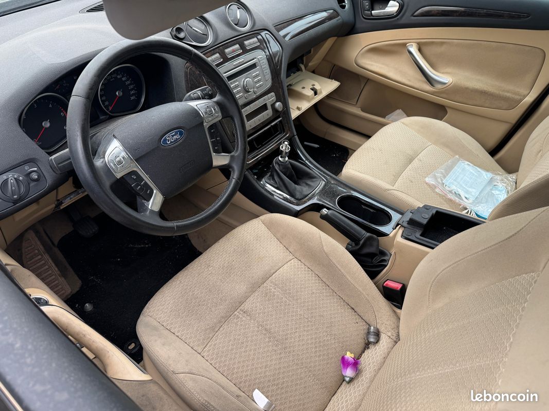 Pièces Ford Mondéo 1.8 tdci 2010 (image 5)