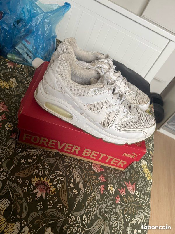 Chaussure Nike taille 43 Chaussures