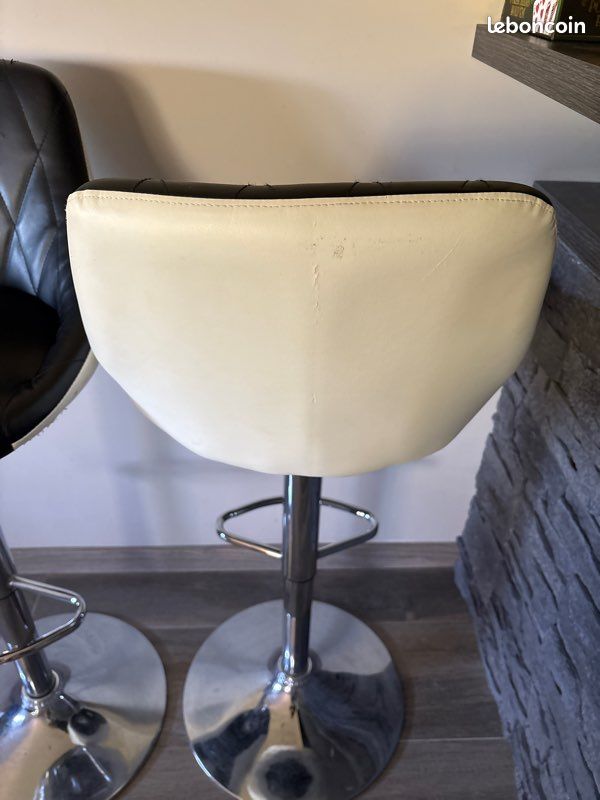 2 tabourets de bar (image 3)