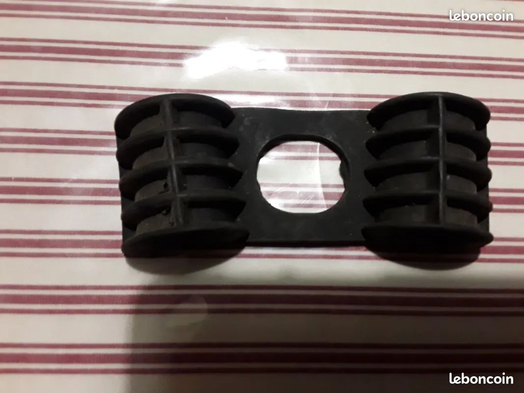 Silentbloc Suzuki (image 1)
