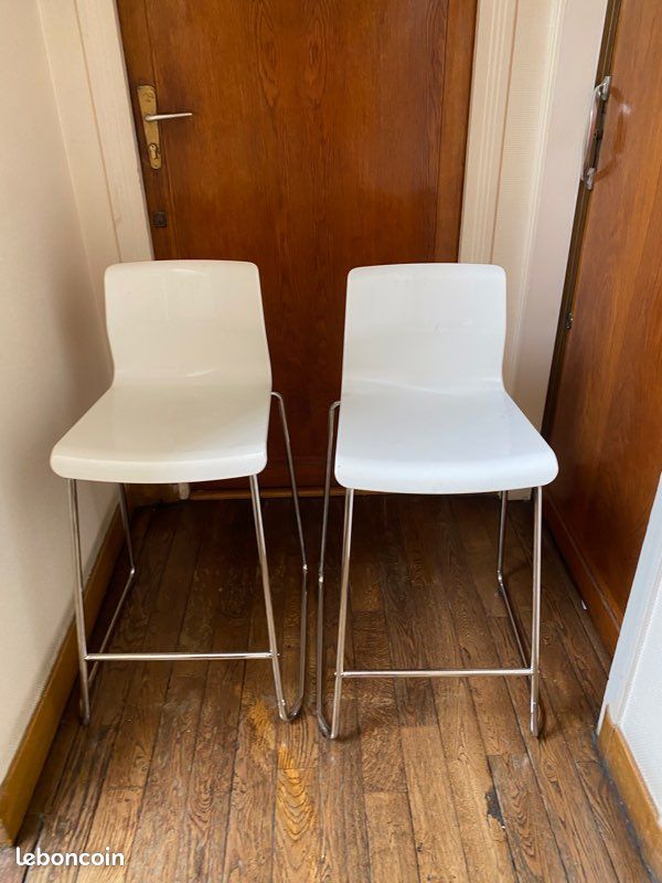 Tabouret blanc (image 1)
