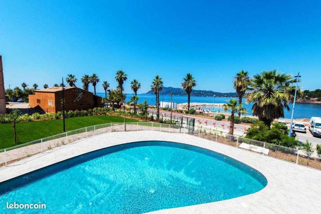 Appartement 2 pièces 32 m² · à Saint-Mandrier-sur-Mer · 32 m² · 157 948 €