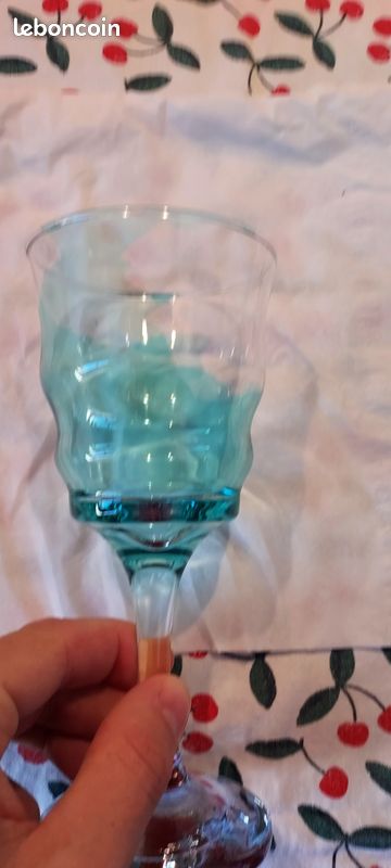 Verre Martini Royale sur pied modèle 2 PVC