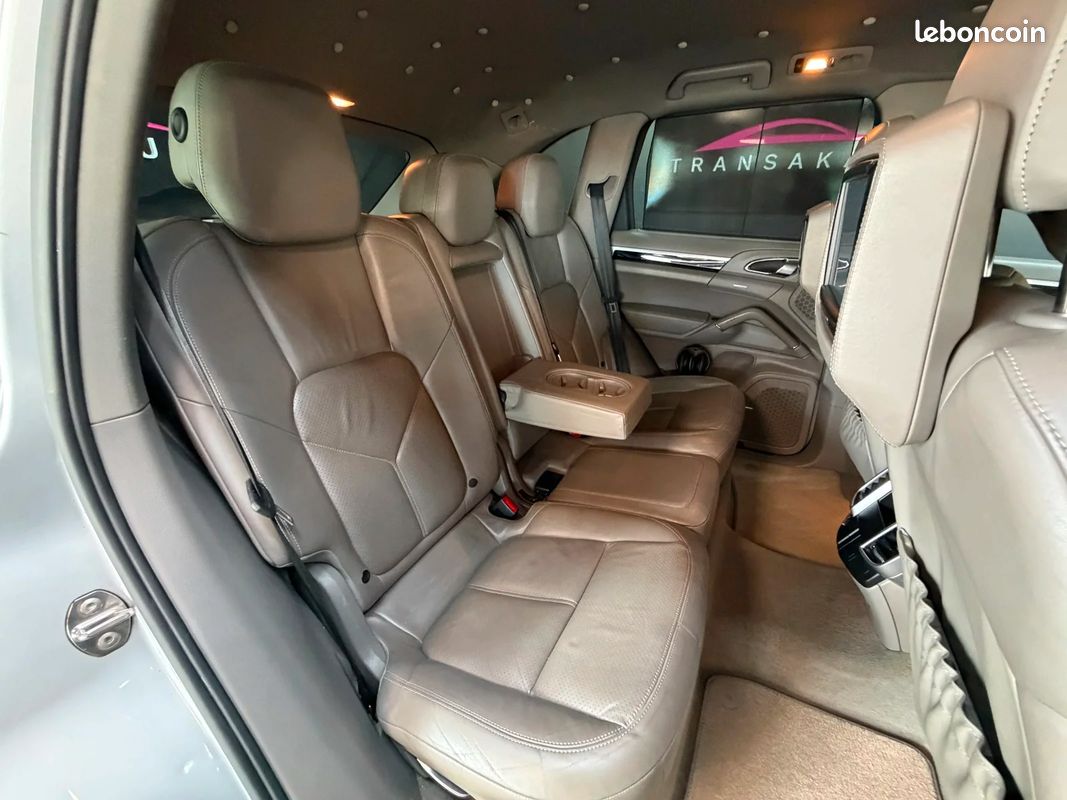 PORSCHE CAYENNE 3.0D V6 Tiptronic S (image 15)