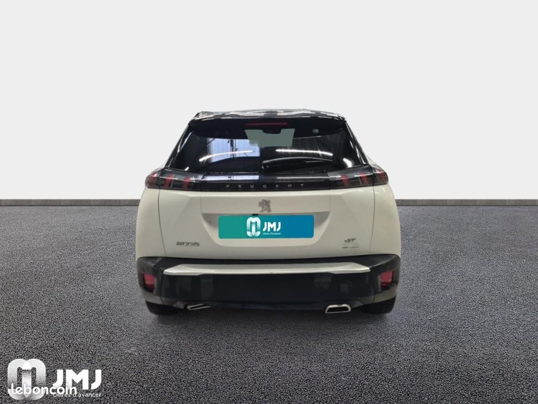 Peugeot 2008 PureTech 130 S&S EAT8 GT (image 3)