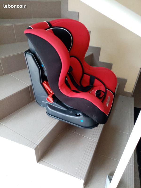 Chaise auto bébé (image 2)