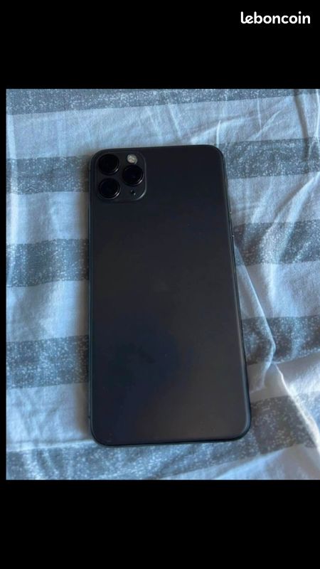 IPhone 11 Pro Max 64 gb (image 4)