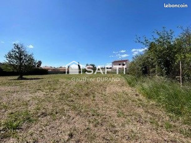 Terrain 2782 m² MILLAS