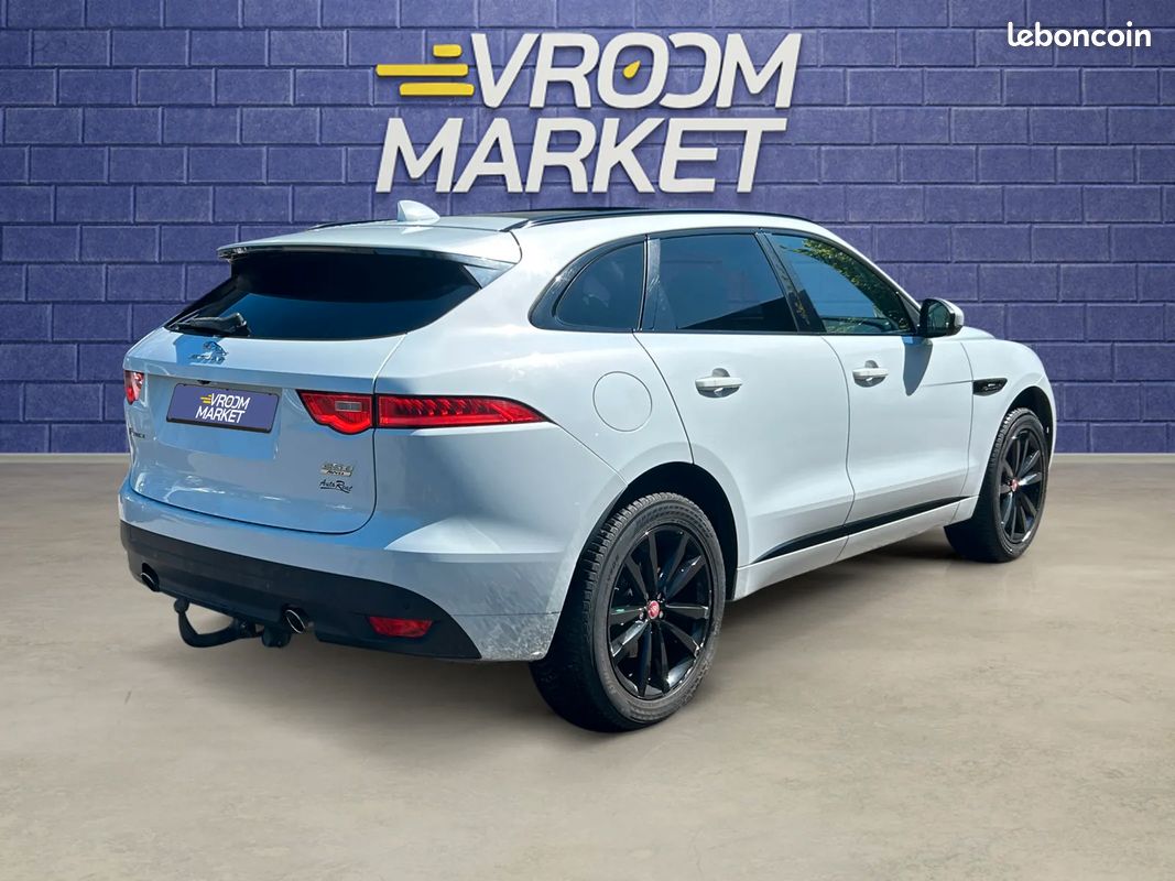 JAGUAR F-Pace 2.0 D 240ch R-Sport - 2018 - 95 000 km - Suivi complet - Attelage (image 4)