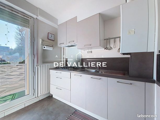 Appartement a louer rueil-malmaison - 2 pièce(s) - 46 m2 - Surfyn