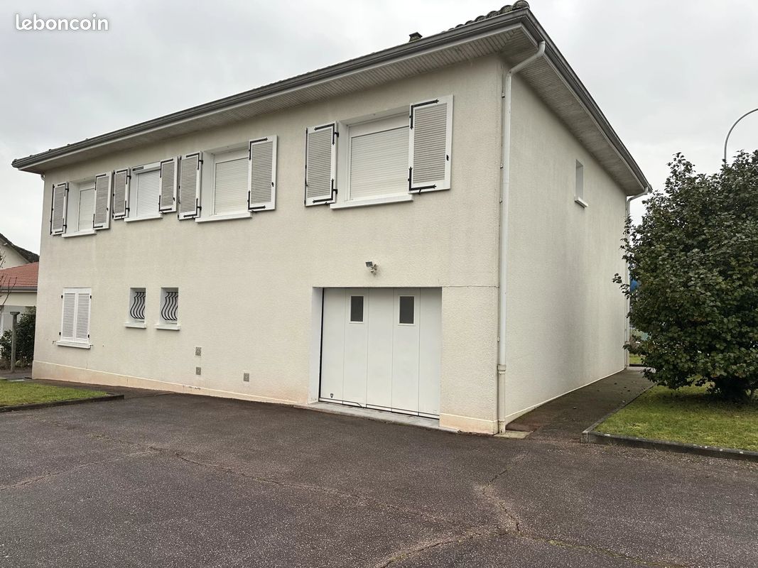 Maison 6 pièces 152 m² · à Limoges · 152 m² · 225 000 €