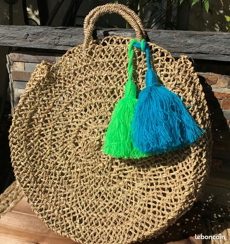 Sac rond Minorque en osier ajouré avec demi-anses (image 1)
