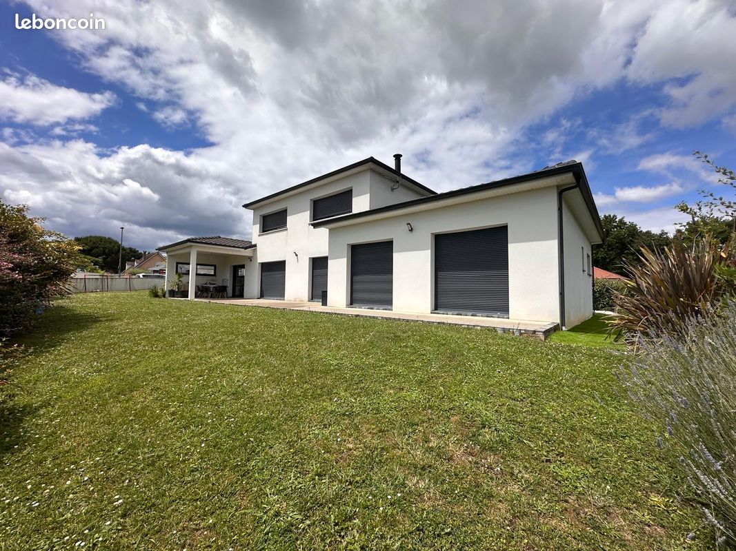 Maison 6 pièces 165 m² · à Serres-Castet · 165 m² · 469 000 €