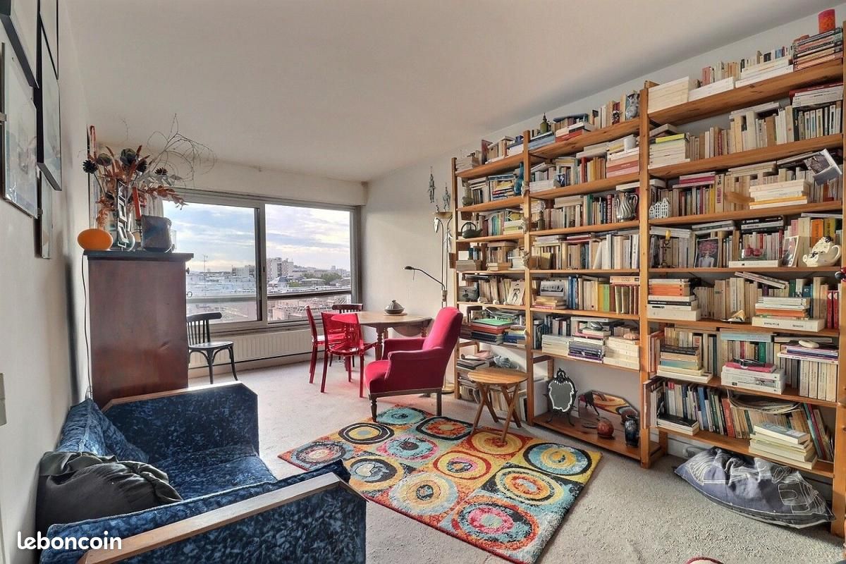 Appartement 2 pièces 49 m² · à Paris · 49 m² · 371 000 €