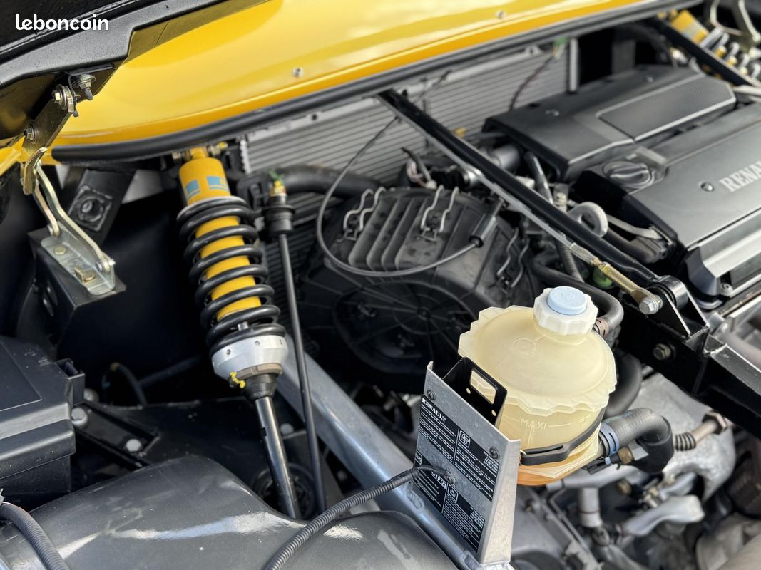 RENAULT SPIDER NEUF Seulement 154 KM  - COLLECTOR - PARE BRISE (image 23)