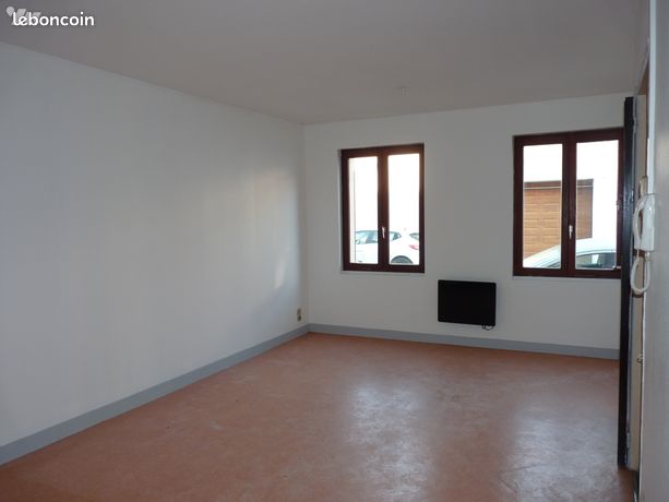 Studio 1 pièce 32 m²