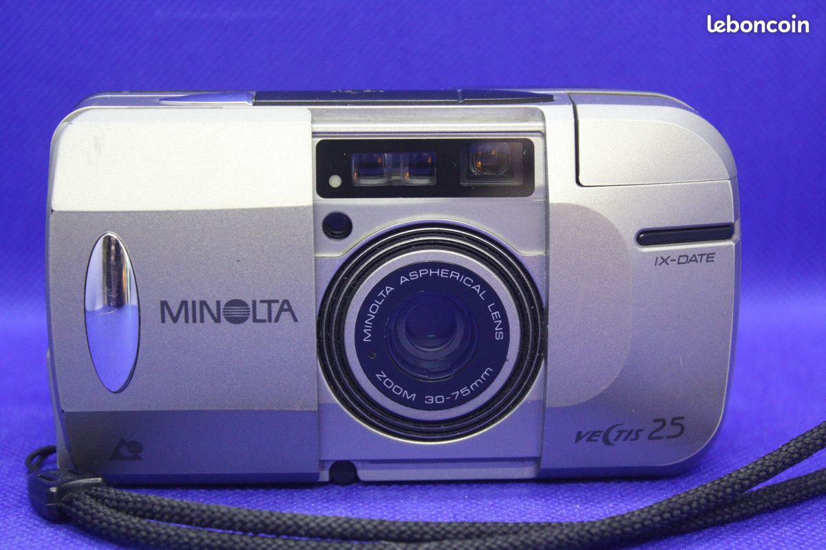 Appareil photo argentique 35 mm Minolta Vectis 100 BF testé