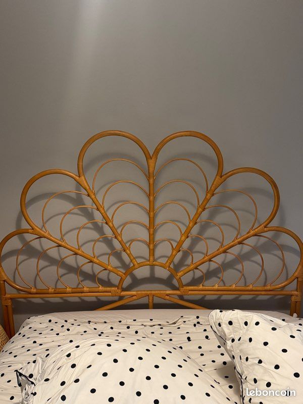 Tête de lit (image 1)