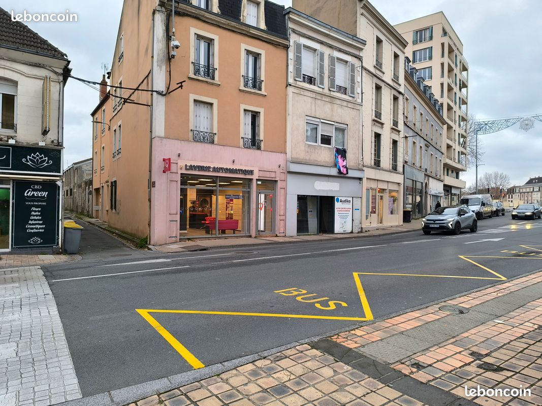 Local Commercial 150m² centre-ville (image 1)