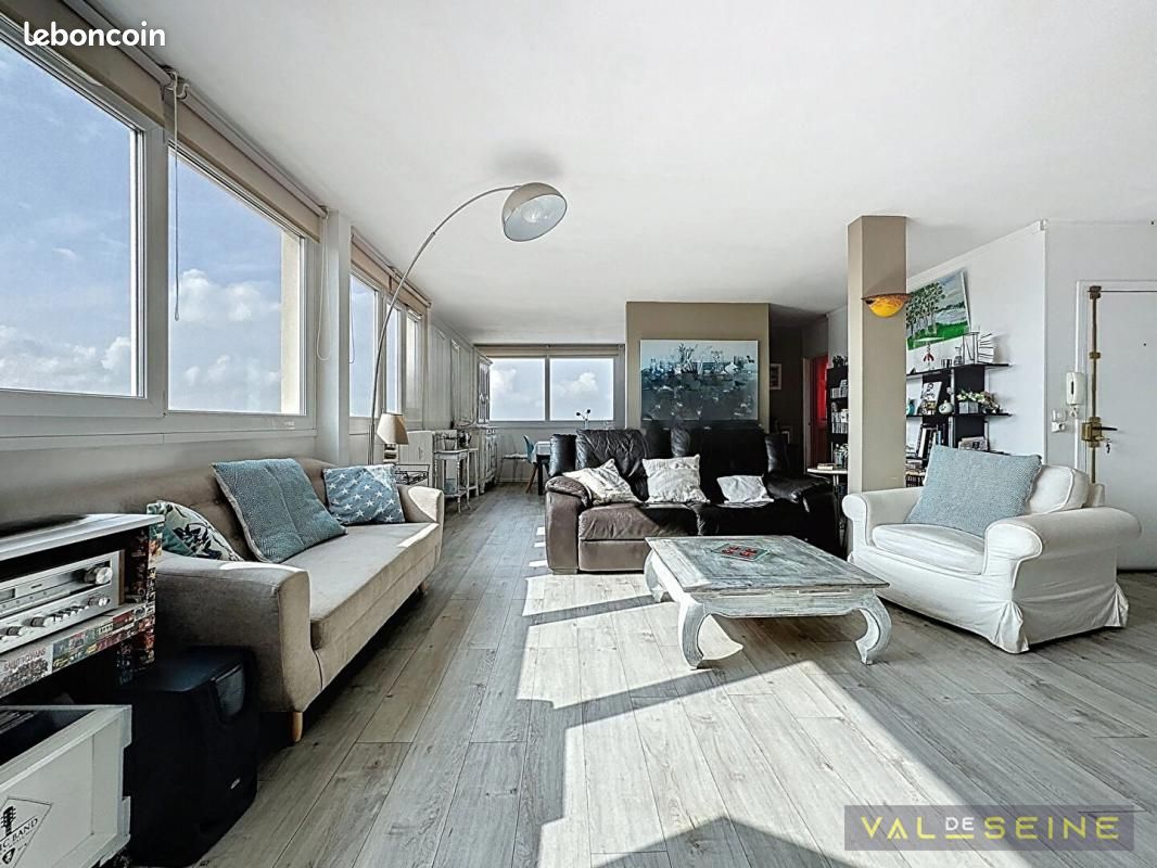 Appartement 5 pièces 97 m² · à Bois-Guillaume · 97 m² · 225 000 €