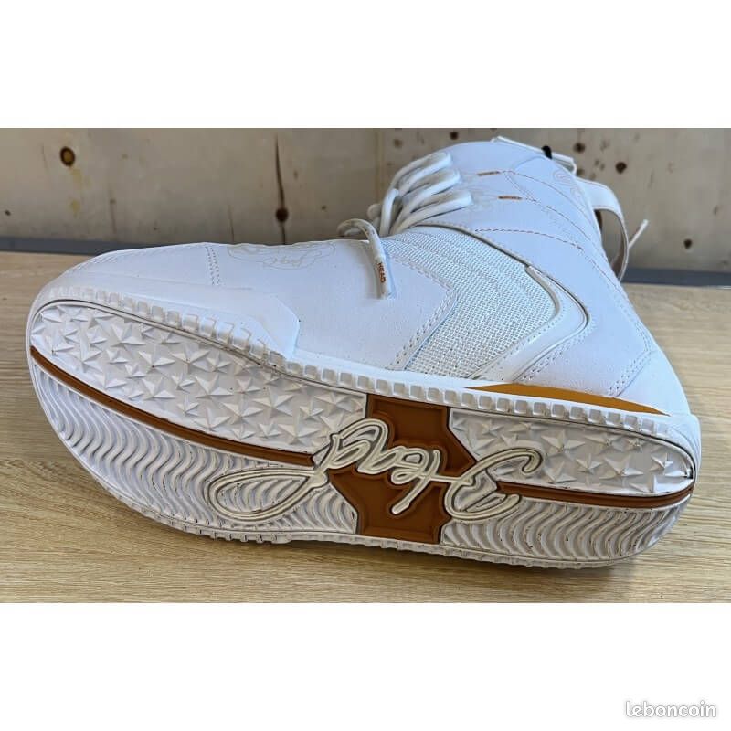 Chaussures De Snowboard HEAD GALORE WHITE – Femme – Taille USW10 / FR41 / MONDO 26,5 – Neuves